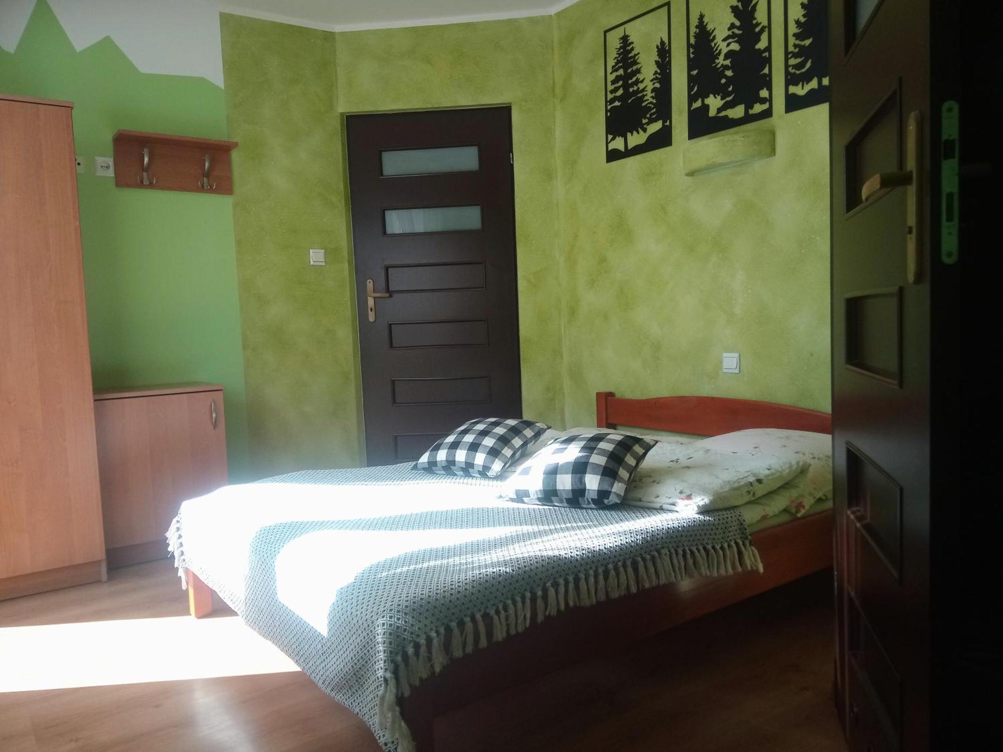 Zielone Zacisze Hotel Крошенко Екстериор снимка