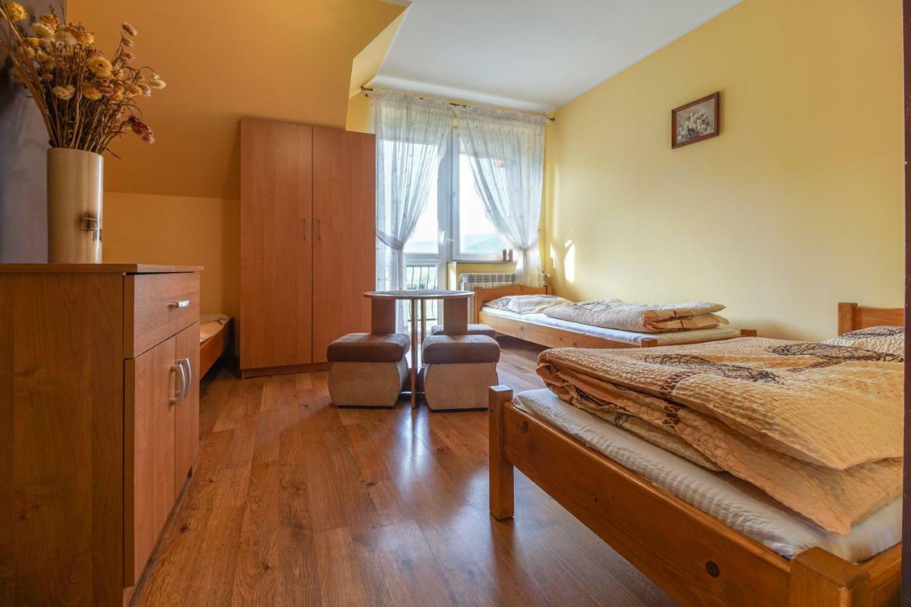 Zielone Zacisze Hotel Крошенко Екстериор снимка