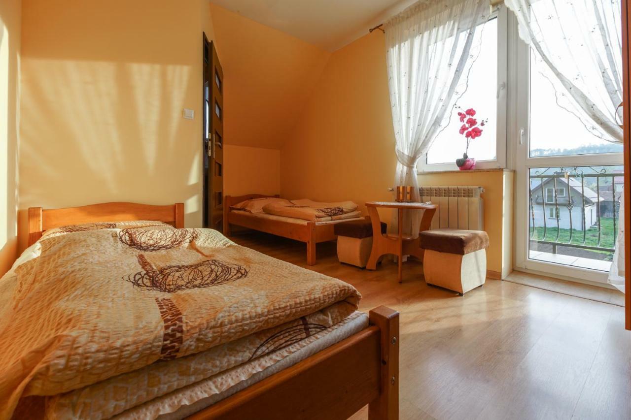 Zielone Zacisze Hotel Крошенко Екстериор снимка