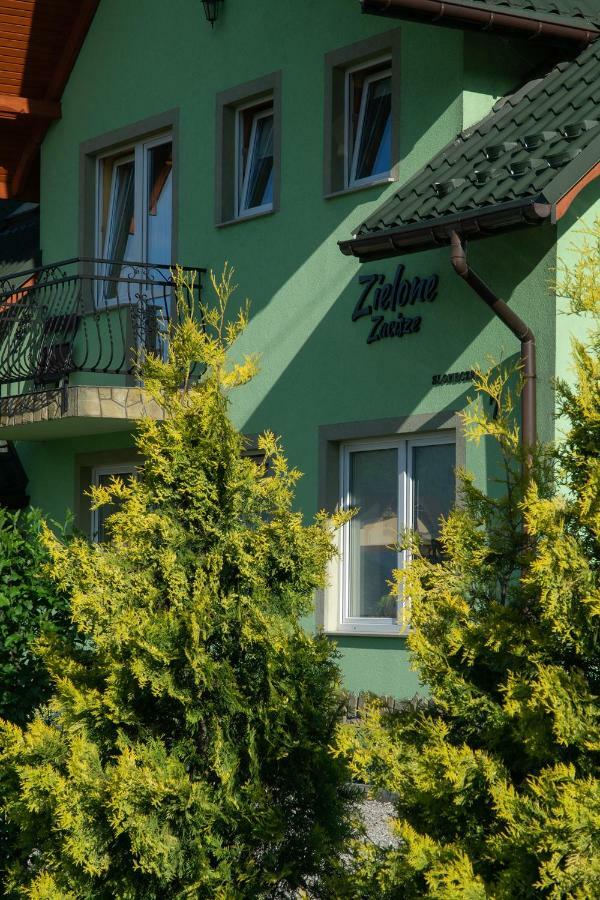 Zielone Zacisze Hotel Крошенко Екстериор снимка